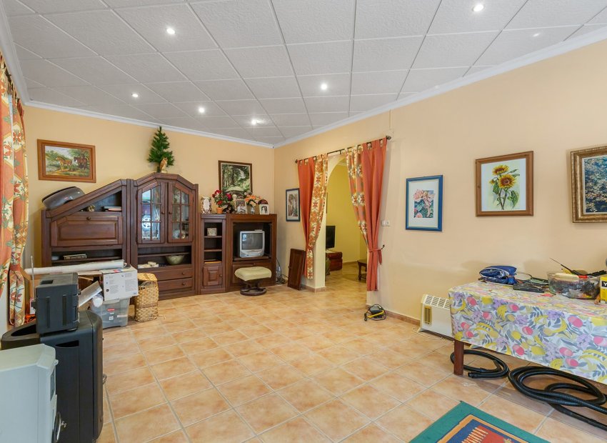 Resale - Detached House / Villa -
Bigastro