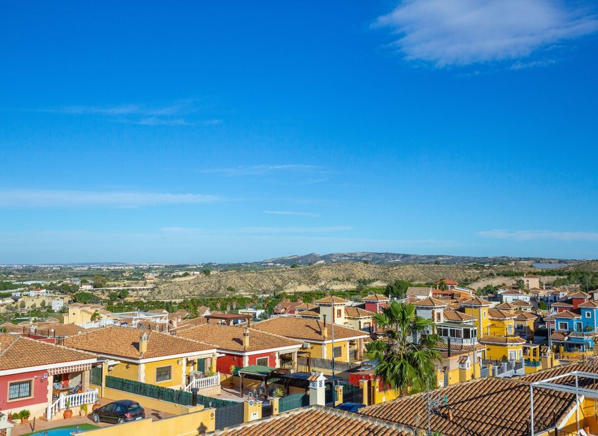 Resale - Detached House / Villa -
Bigastro