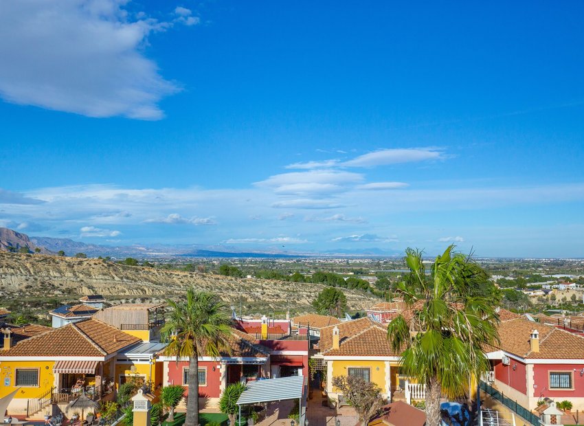 Resale - Detached House / Villa -
Bigastro