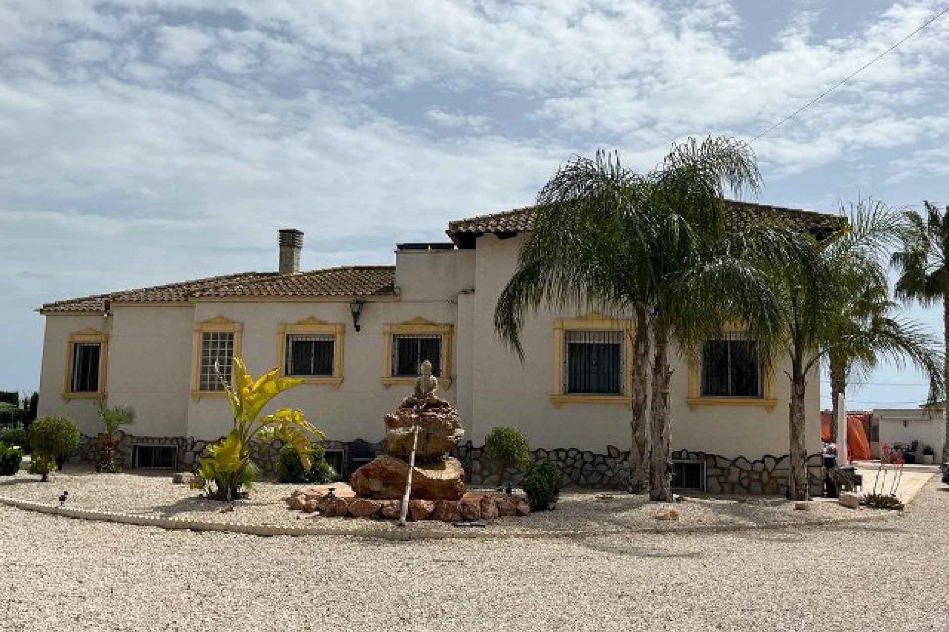 Resale - Detached House / Villa -
Catral