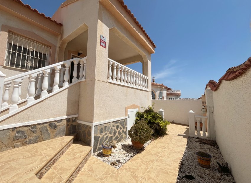 Resale - Detached House / Villa -
Ciudad Quesada - Rojales - Airstrip