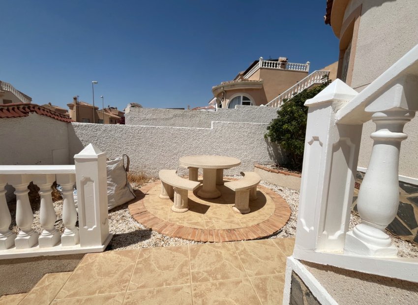 Resale - Detached House / Villa -
Ciudad Quesada - Rojales - Airstrip