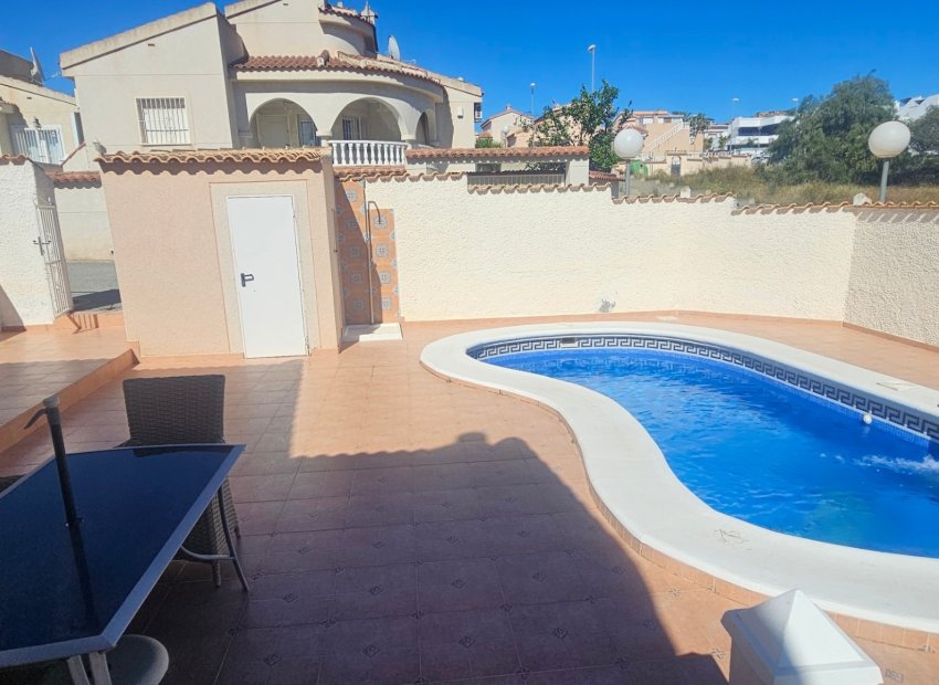 Resale - Detached House / Villa -
Ciudad Quesada - Rojales - Benimar