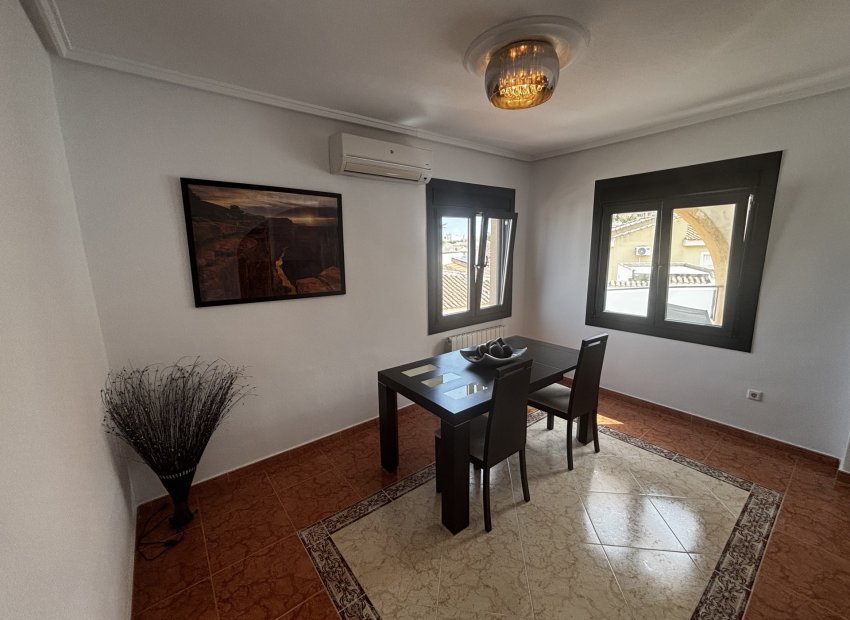 Resale - Detached House / Villa -
Ciudad Quesada - Rojales - Ciudad Quesada