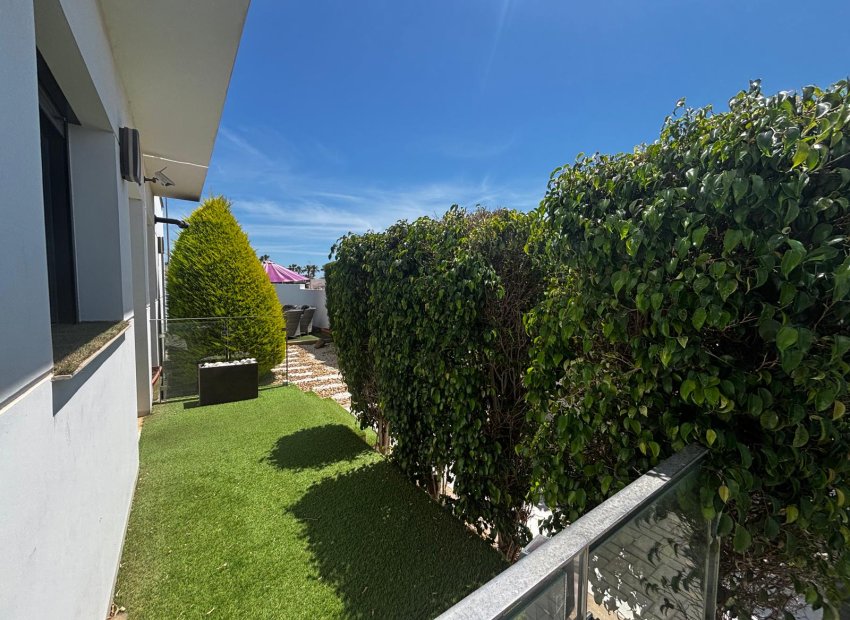 Resale - Detached House / Villa -
Ciudad Quesada - Rojales - Ciudad Quesada