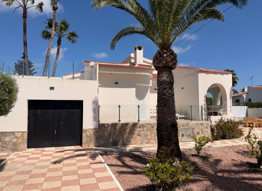 Resale - Detached House / Villa -
Ciudad Quesada - Rojales - Ciudad Quesada