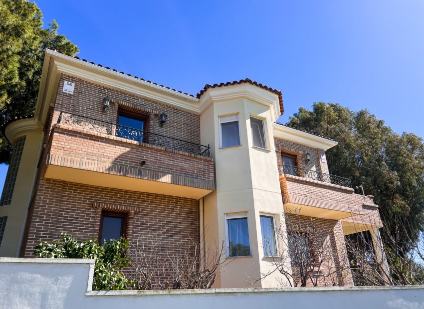 Resale - Detached House / Villa -
Ciudad Quesada - Rojales - Ciudad Quesada