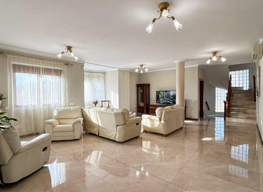 Resale - Detached House / Villa -
Ciudad Quesada - Rojales - Ciudad Quesada
