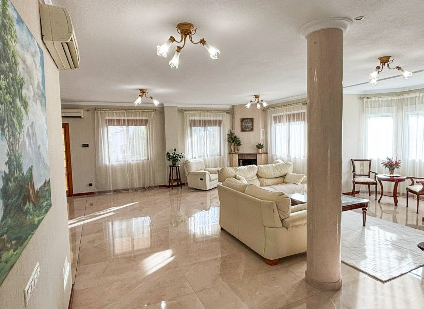 Resale - Detached House / Villa -
Ciudad Quesada - Rojales - Ciudad Quesada