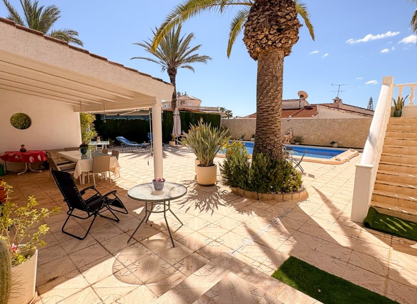 Resale - Detached House / Villa -
Ciudad Quesada - Rojales - Ciudad Quesada