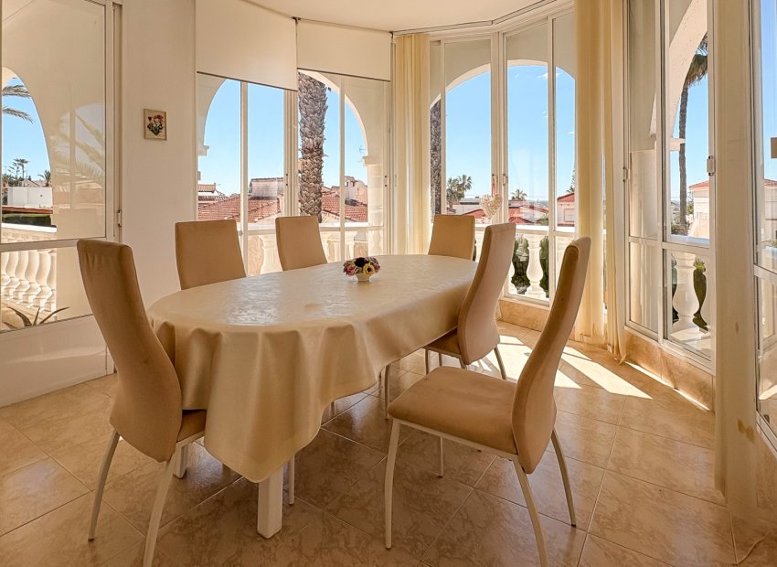 Resale - Detached House / Villa -
Ciudad Quesada - Rojales - Ciudad Quesada