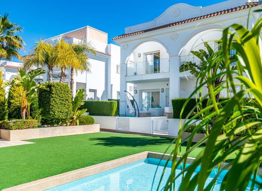 Resale - Detached House / Villa -
Ciudad Quesada - Rojales - Ciudad Quesada