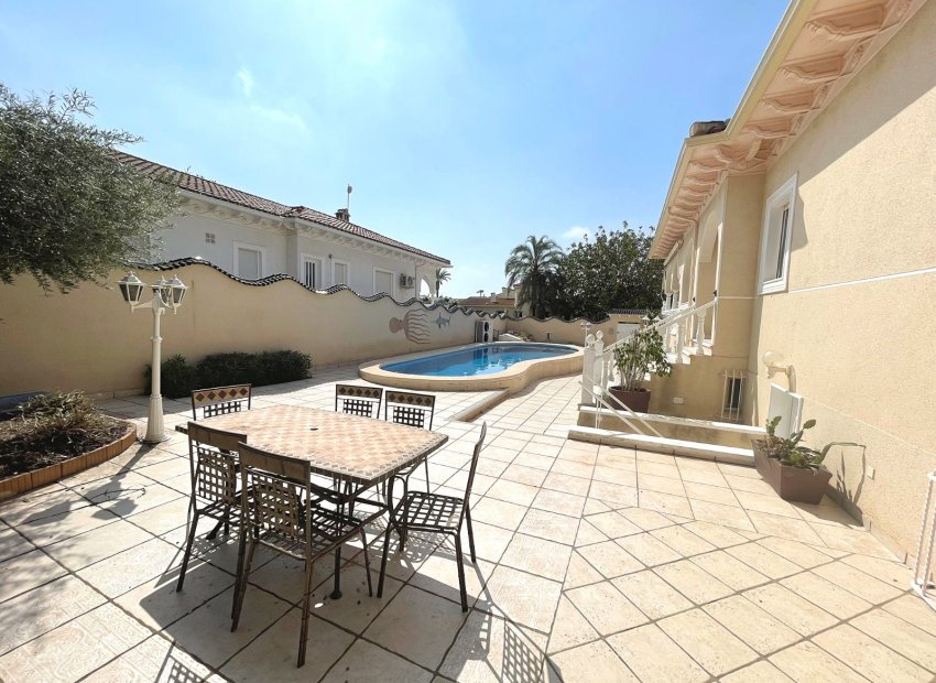 Resale - Detached House / Villa -
Ciudad Quesada - Rojales - Ciudad Quesada