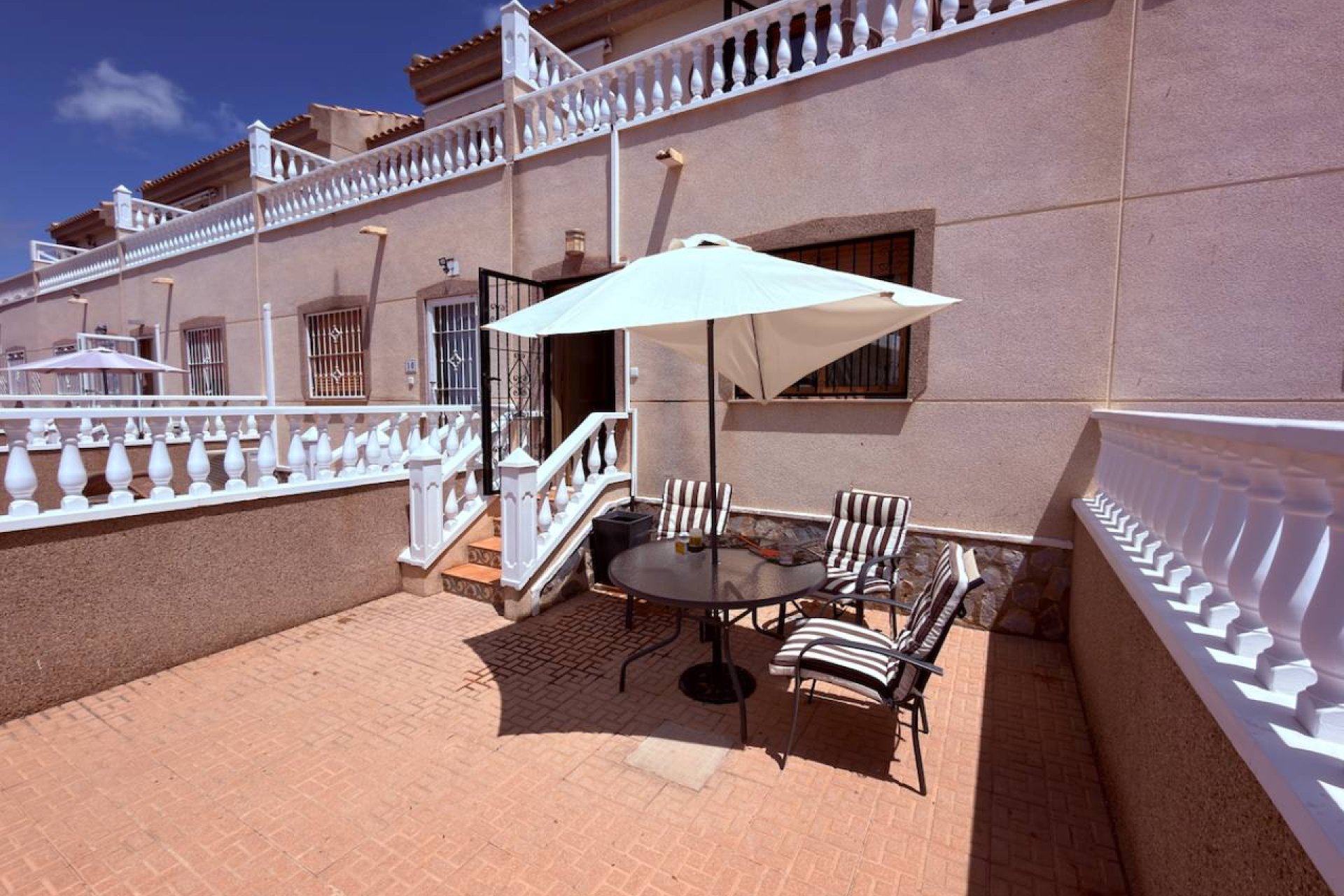 Resale - Detached House / Villa -
Ciudad Quesada - Rojales - Ciudad Quesada