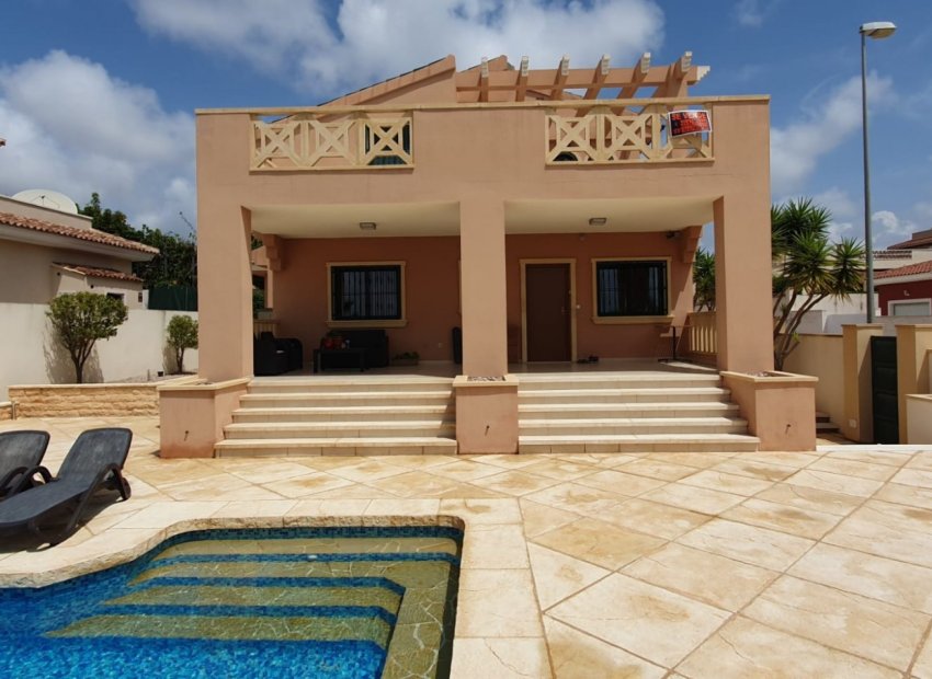 Resale - Detached House / Villa -
Ciudad Quesada - Rojales - Ciudad Quesada