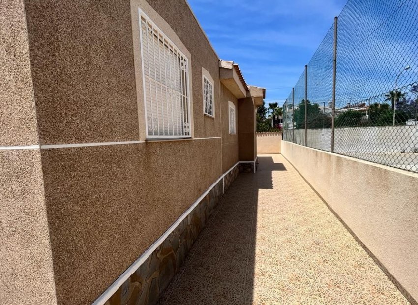 Resale - Detached House / Villa -
Ciudad Quesada - Rojales - Ciudad Quesada