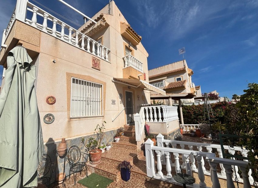 Resale - Detached House / Villa -
Ciudad Quesada - Rojales - Ciudad Quesada