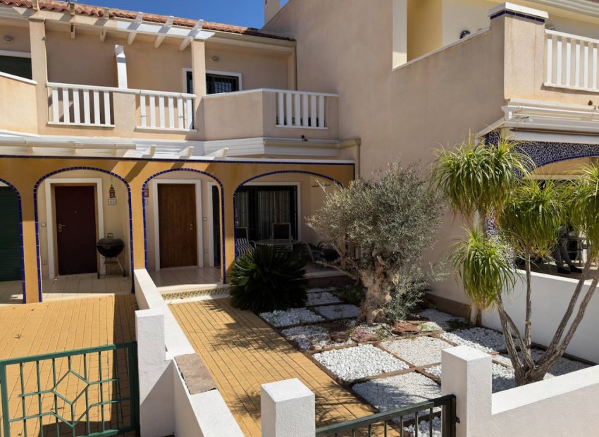 Resale - Detached House / Villa -
Ciudad Quesada - Rojales - Doña Pepa
