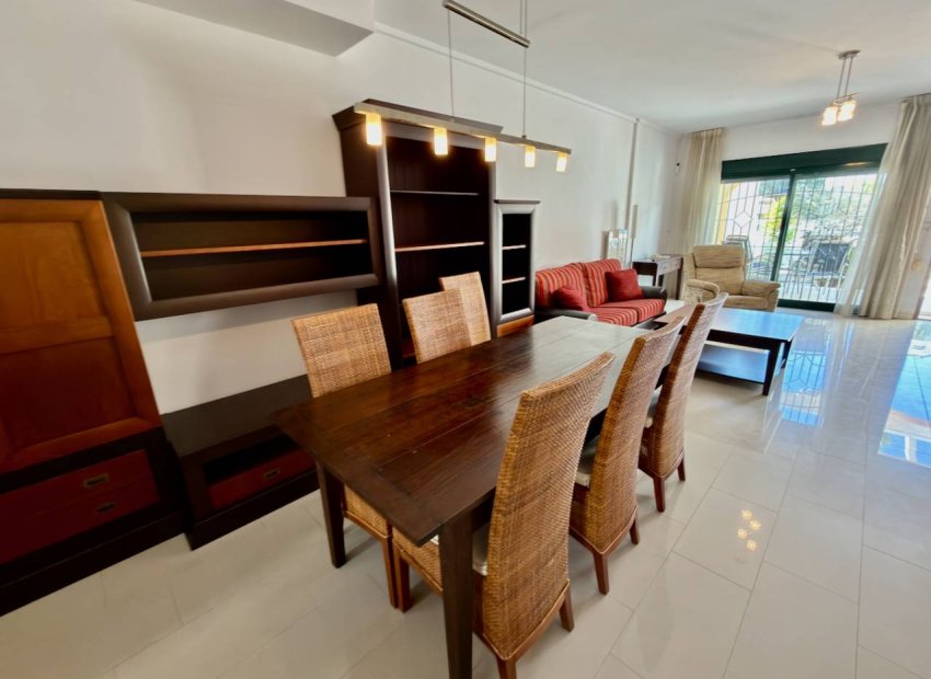 Resale - Detached House / Villa -
Ciudad Quesada - Rojales - Doña Pepa