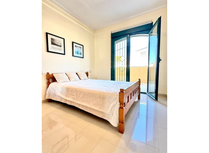 Resale - Detached House / Villa -
Ciudad Quesada - Rojales - Doña Pepa