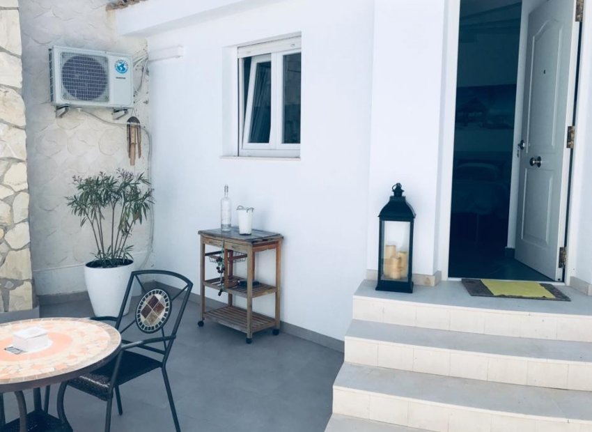 Resale - Detached House / Villa -
Ciudad Quesada - Rojales - Golf La Marquesa (Ciudad Quesada)