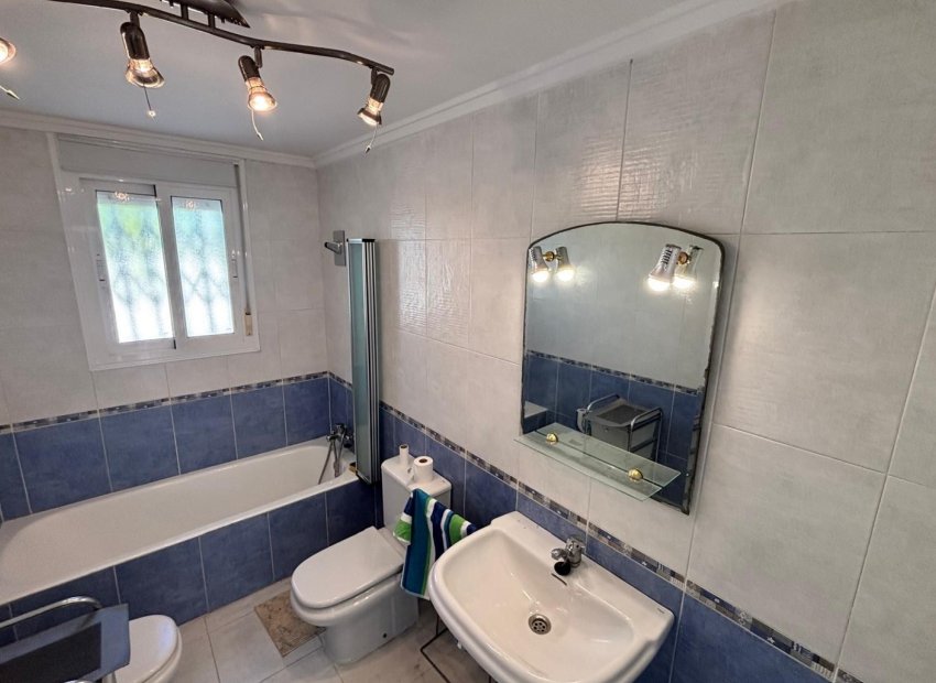 Resale - Detached House / Villa -
Ciudad Quesada - Rojales - La Fiesta