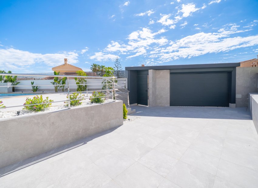 Resale - Detached House / Villa -
Ciudad Quesada - Rojales - La Marquesa Golf