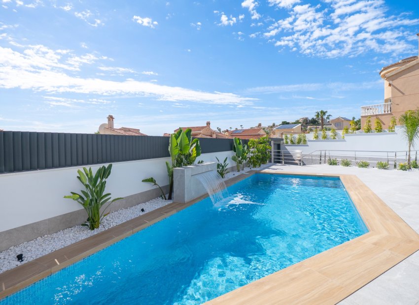 Resale - Detached House / Villa -
Ciudad Quesada - Rojales - La Marquesa Golf