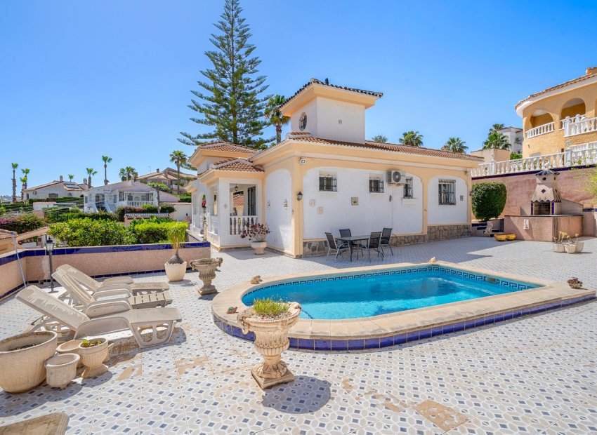 Resale - Detached House / Villa -
Ciudad Quesada - Rojales - La Marquesa Golf