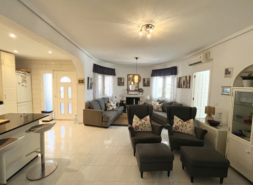 Resale - Detached House / Villa -
Ciudad Quesada - Rojales - La Marquesa Golf