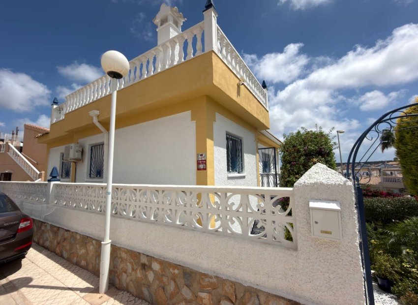 Resale - Detached House / Villa -
Ciudad Quesada - Rojales - La Marquesa Golf
