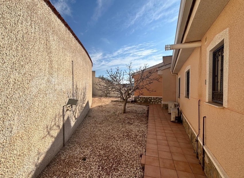 Resale - Detached House / Villa -
Ciudad Quesada - Rojales - La Marquesa Golf