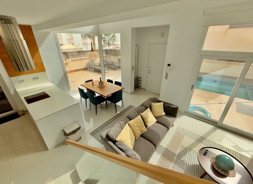 Resale - Detached House / Villa -
Ciudad Quesada - Rojales - Pueblo Bravo