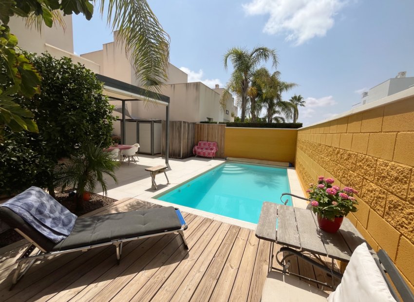 Resale - Detached House / Villa -
Ciudad Quesada - Rojales - Pueblo Bravo