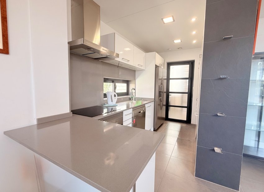 Resale - Detached House / Villa -
Ciudad Quesada - Rojales - Pueblo Bravo