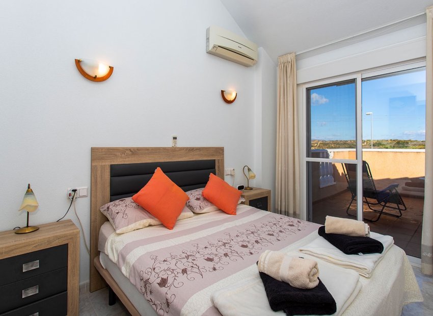 Resale - Detached House / Villa -
Ciudad Quesada - Rojales - Pueblo