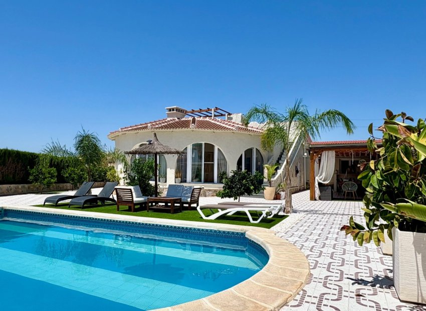 Resale - Detached House / Villa -
Ciudad Quesada - Rojales - Quesada Center
