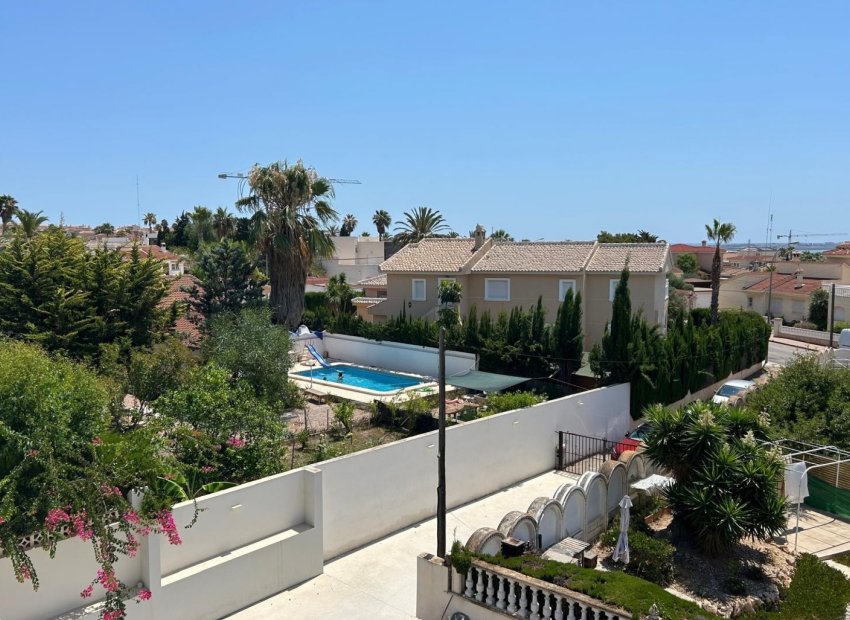Resale - Detached House / Villa -
Ciudad Quesada - Rojales - Rojales
