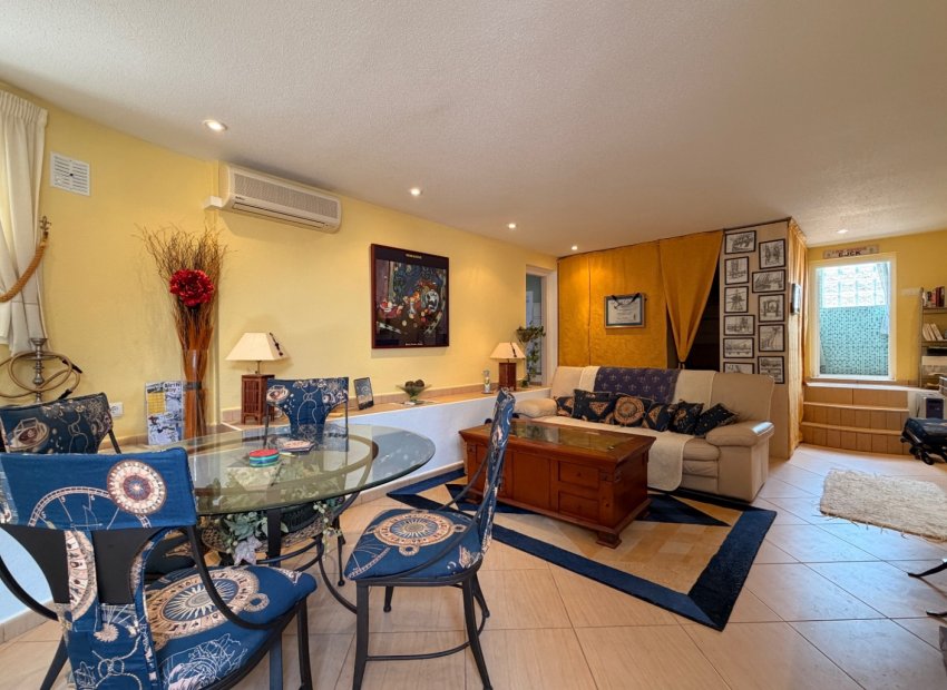 Resale - Detached House / Villa -
Ciudad Quesada - Rojales - Rojales