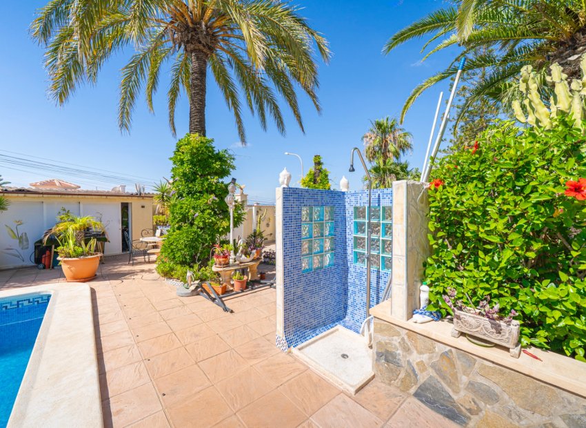 Resale - Detached House / Villa -
Ciudad Quesada - Rojales - Rojales