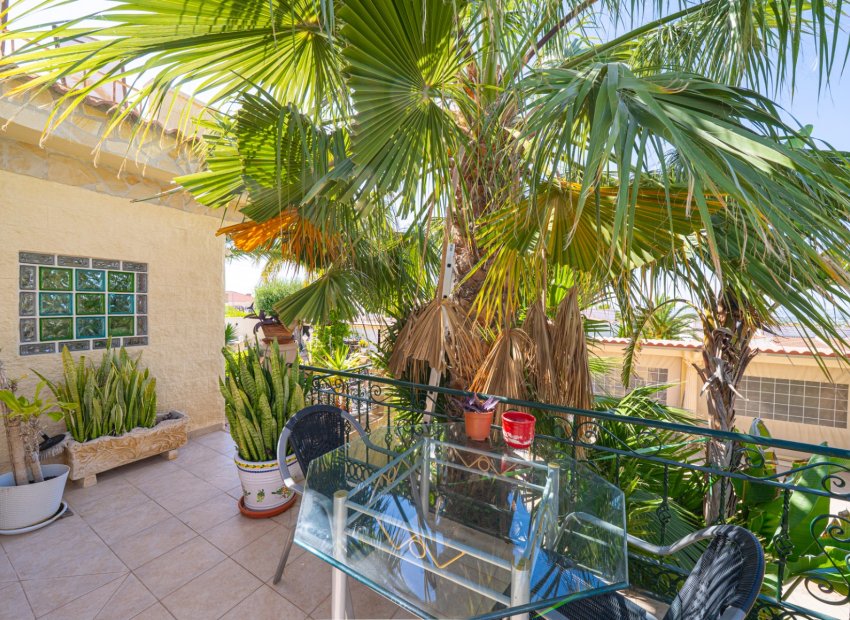 Resale - Detached House / Villa -
Ciudad Quesada - Rojales - Rojales