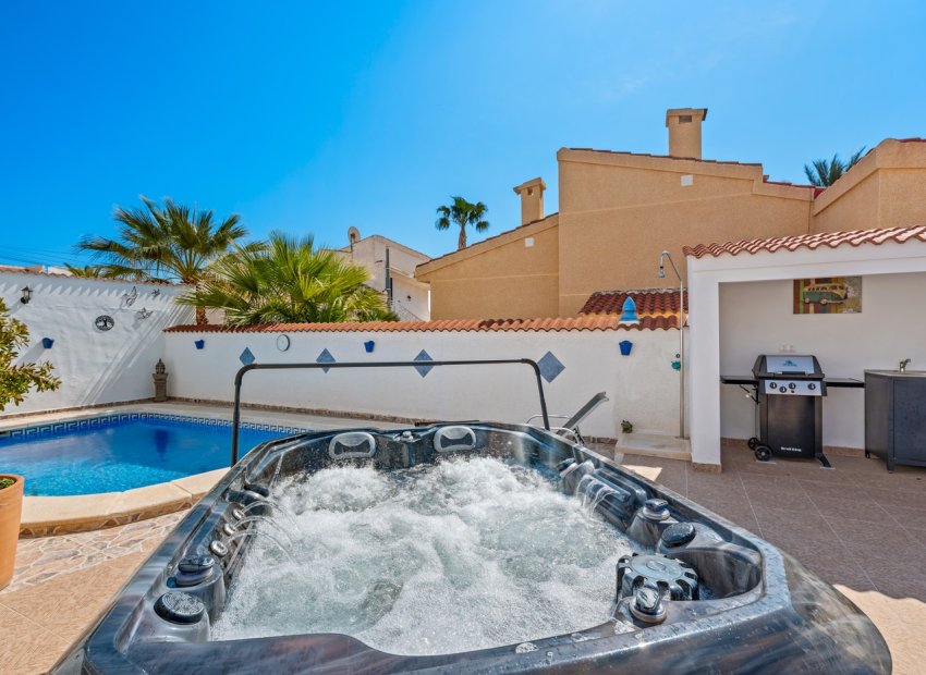 Resale - Detached House / Villa -
Ciudad Quesada - Rojales - Rojales