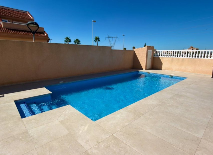 Resale - Detached House / Villa -
Ciudad Quesada - Rojales - Rojales