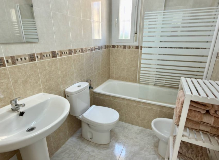 Resale - Detached House / Villa -
Ciudad Quesada - Rojales - Rojales