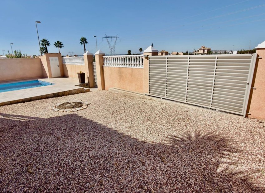 Resale - Detached House / Villa -
Ciudad Quesada - Rojales - Rojales