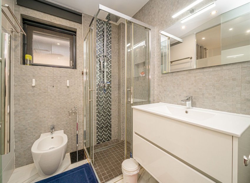 Resale - Detached House / Villa -
Ciudad Quesada - Rojales - Rojales