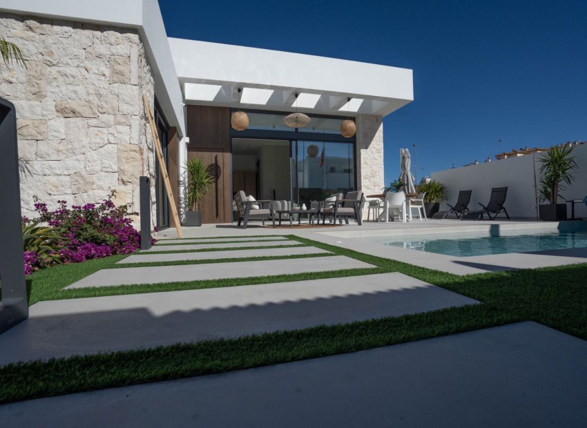 Resale - Detached House / Villa -
Ciudad Quesada - Rojales - Rojales