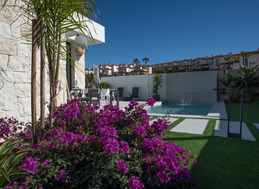 Resale - Detached House / Villa -
Ciudad Quesada - Rojales - Rojales