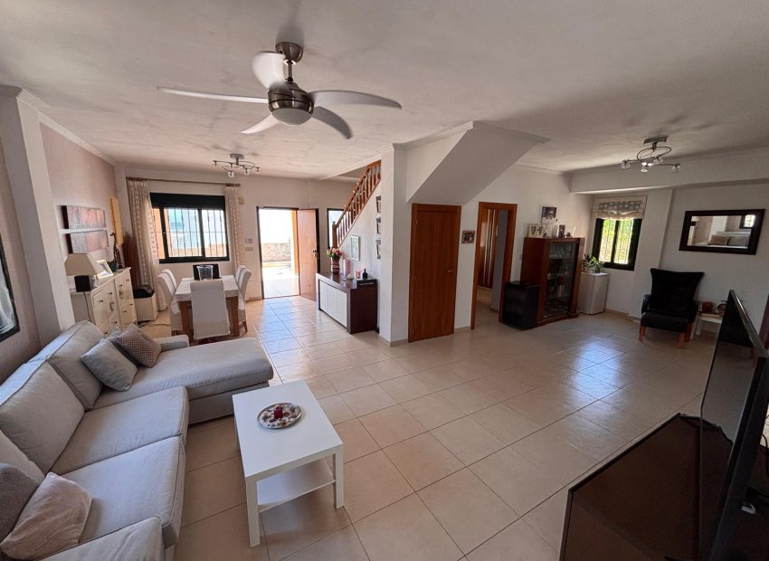 Resale - Detached House / Villa -
Ciudad Quesada - Rojales - Urbanización Ciudad Quesada
