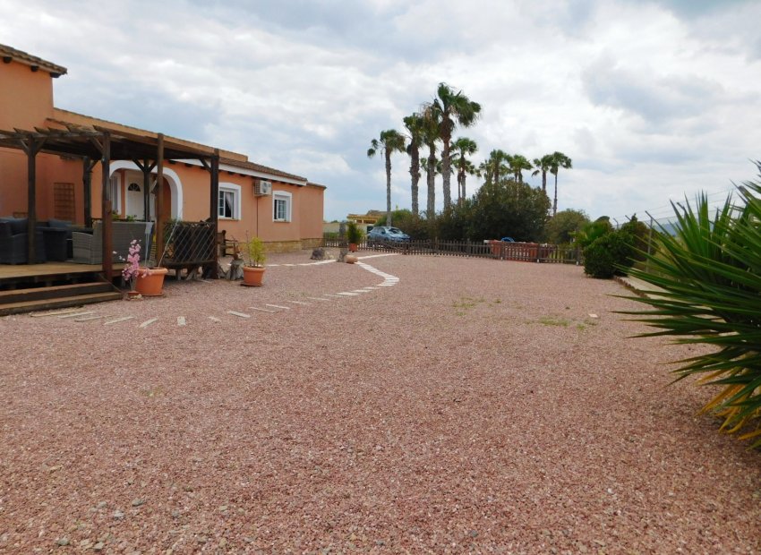 Resale - Detached House / Villa -
Dolores